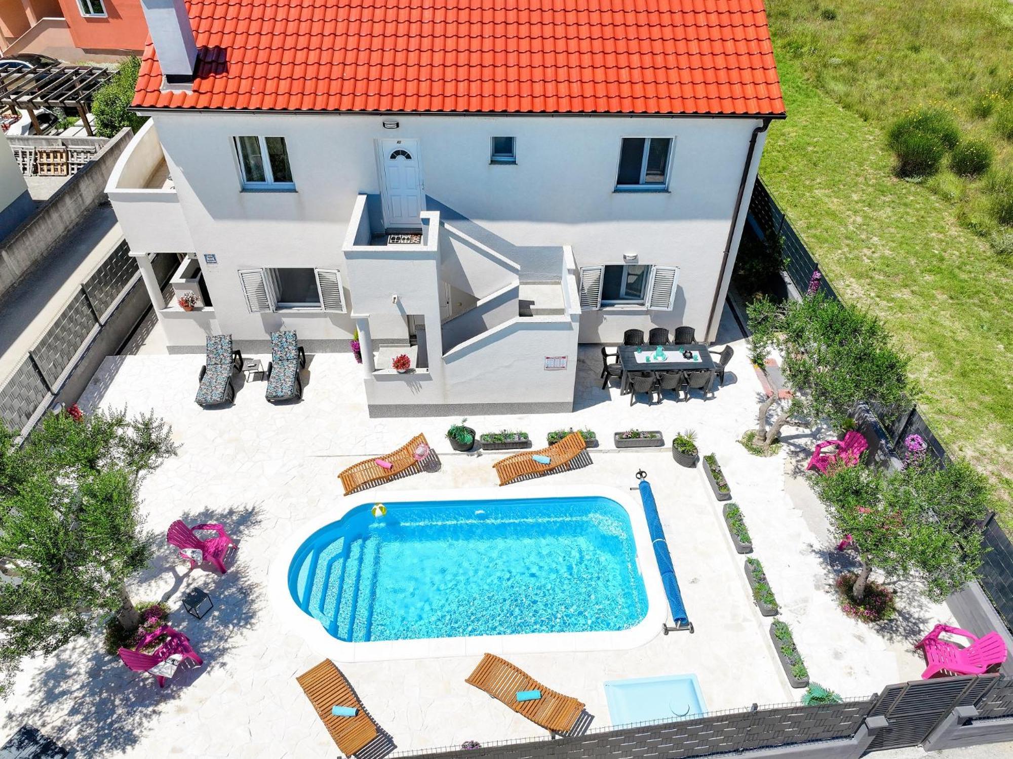 Apartments Feliks Ljubač Buitenkant foto