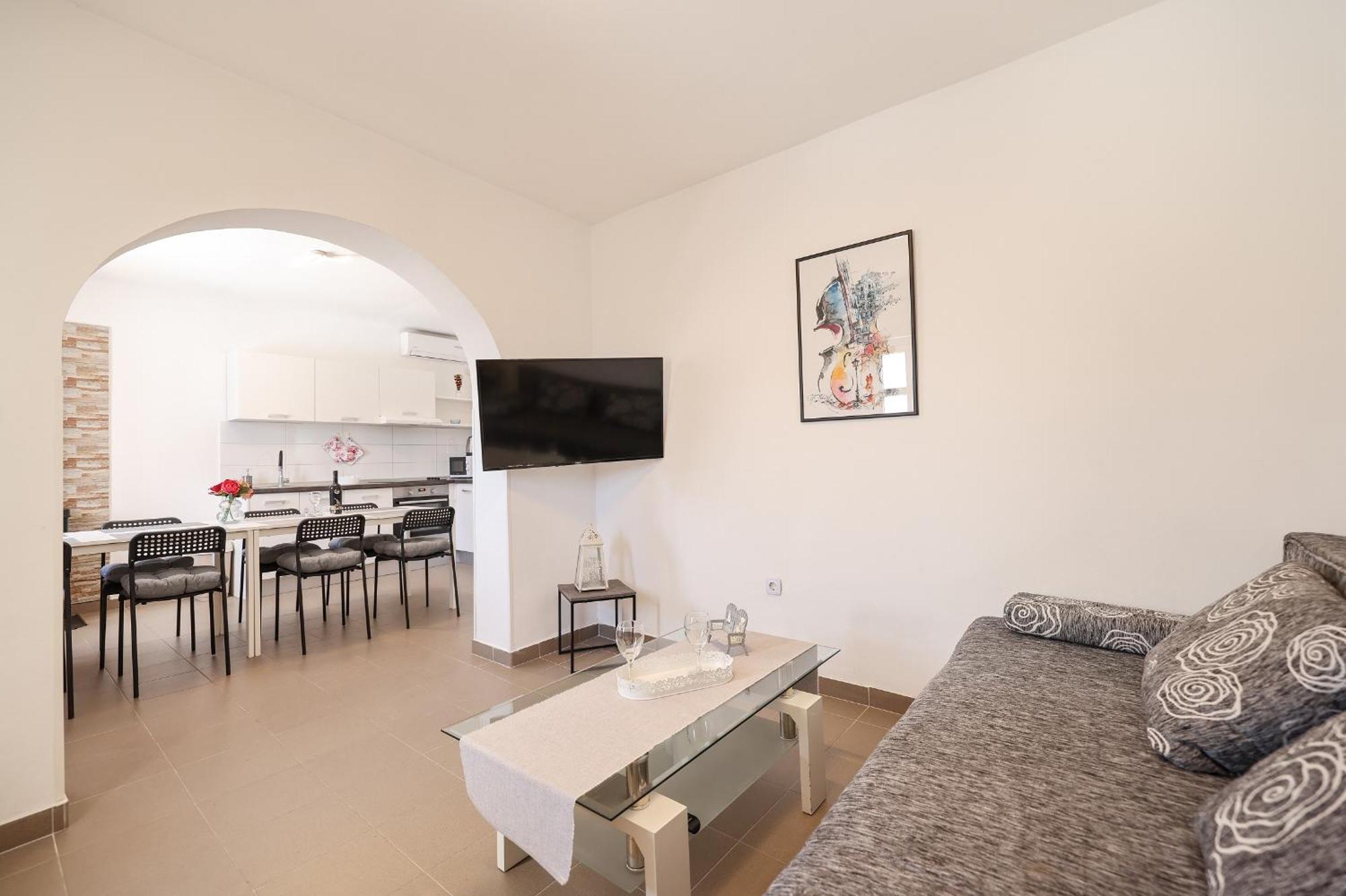 Apartments Feliks Ljubač Buitenkant foto